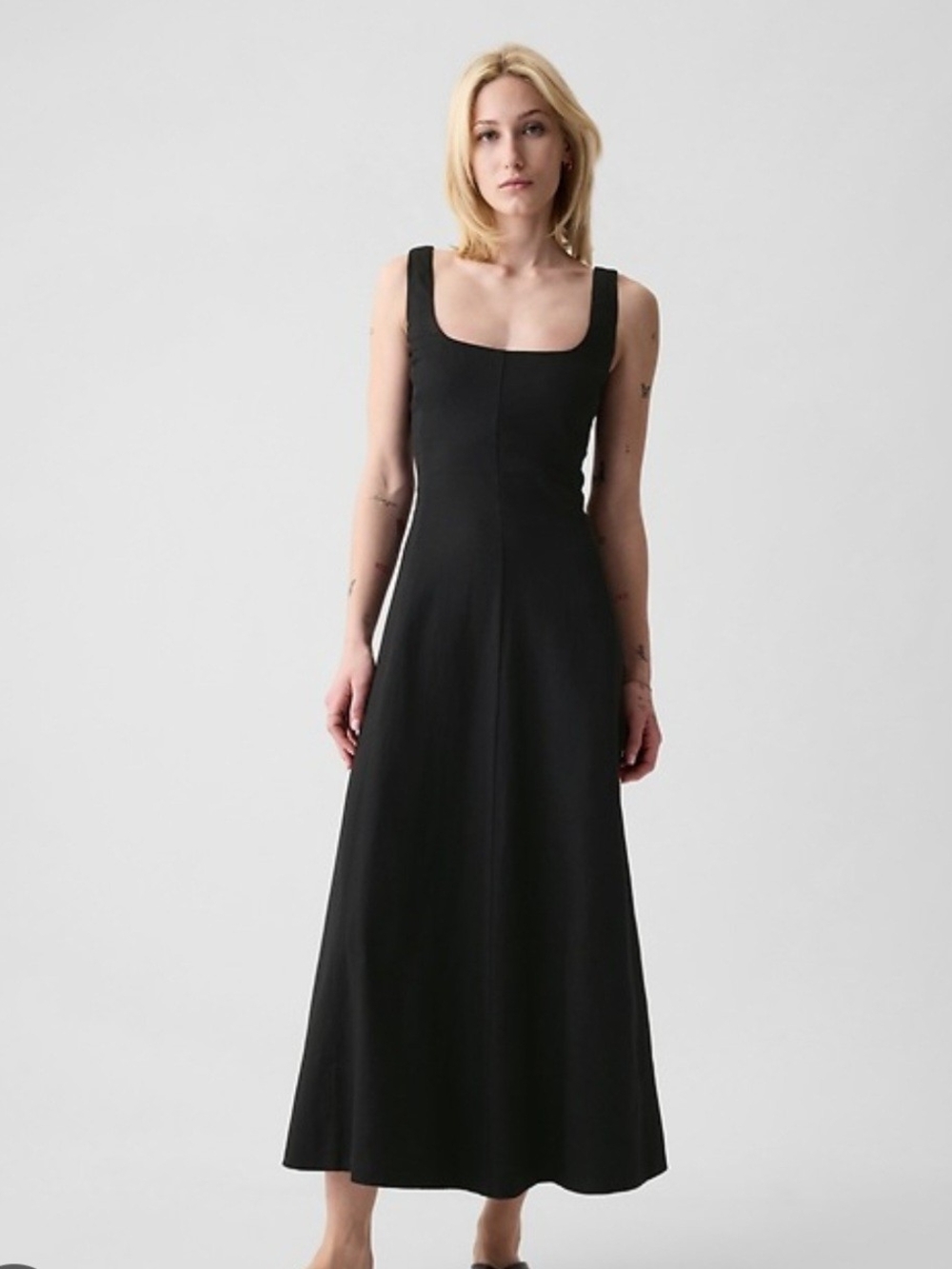 GAP Black Square-Neck Sleeveless Maxi Dress